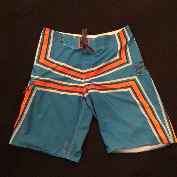 Billabong Platinum Stretch Board Shorts size 31